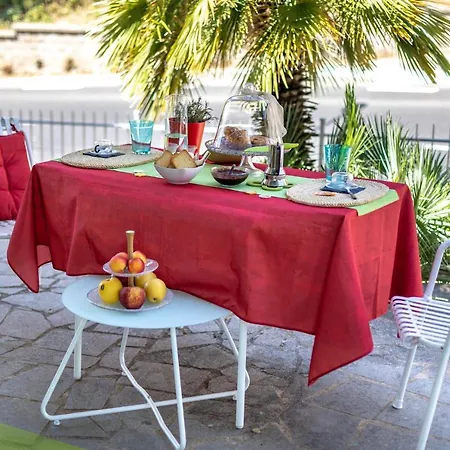 Bed & Breakfast Arte E Rosmarino Al Paese Delle Fiabe